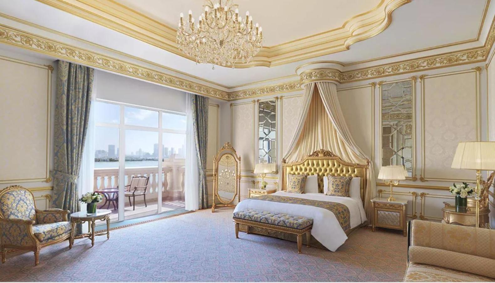 Raffles The Palm 5*