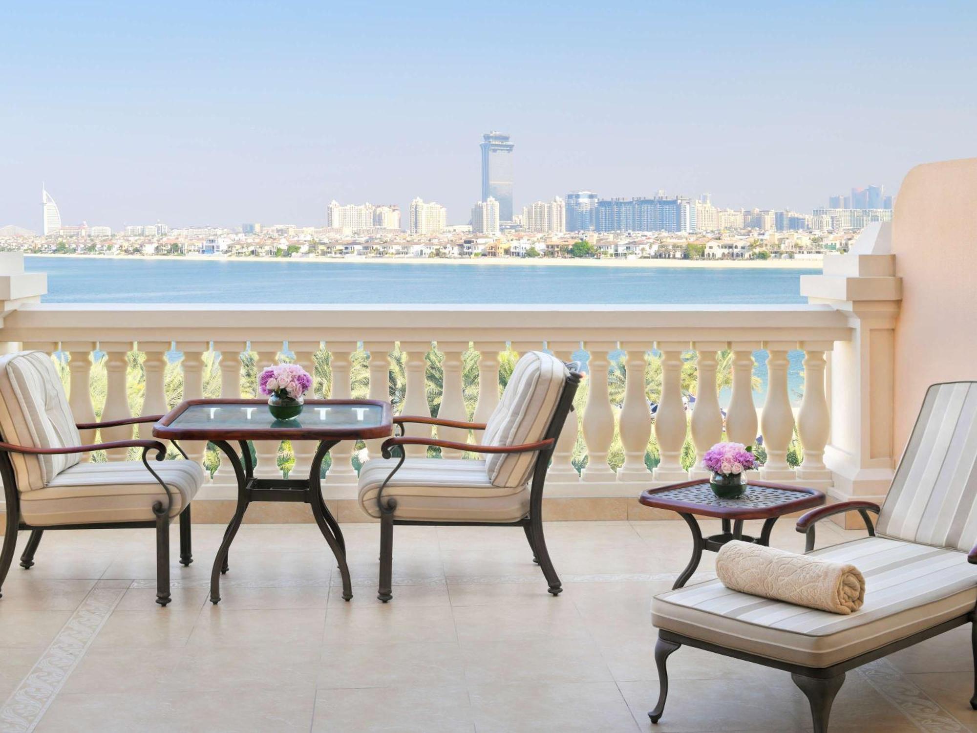 Raffles The Palm Resort 5*